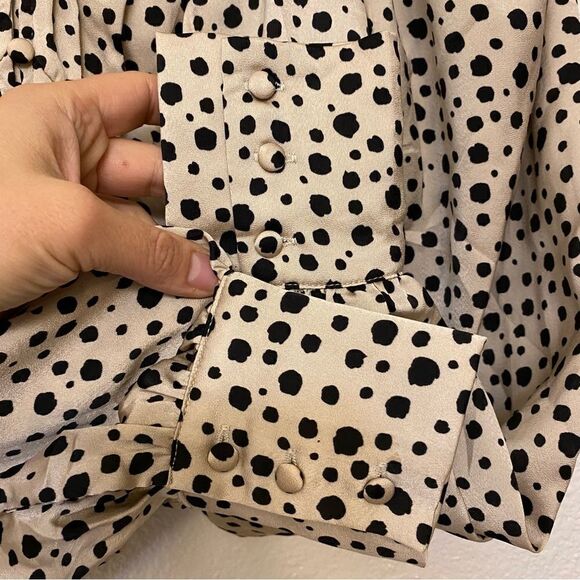 LUSH cream blouse crop long sleeve black dots button front  off the shoulder-S - Picture 8 of 10